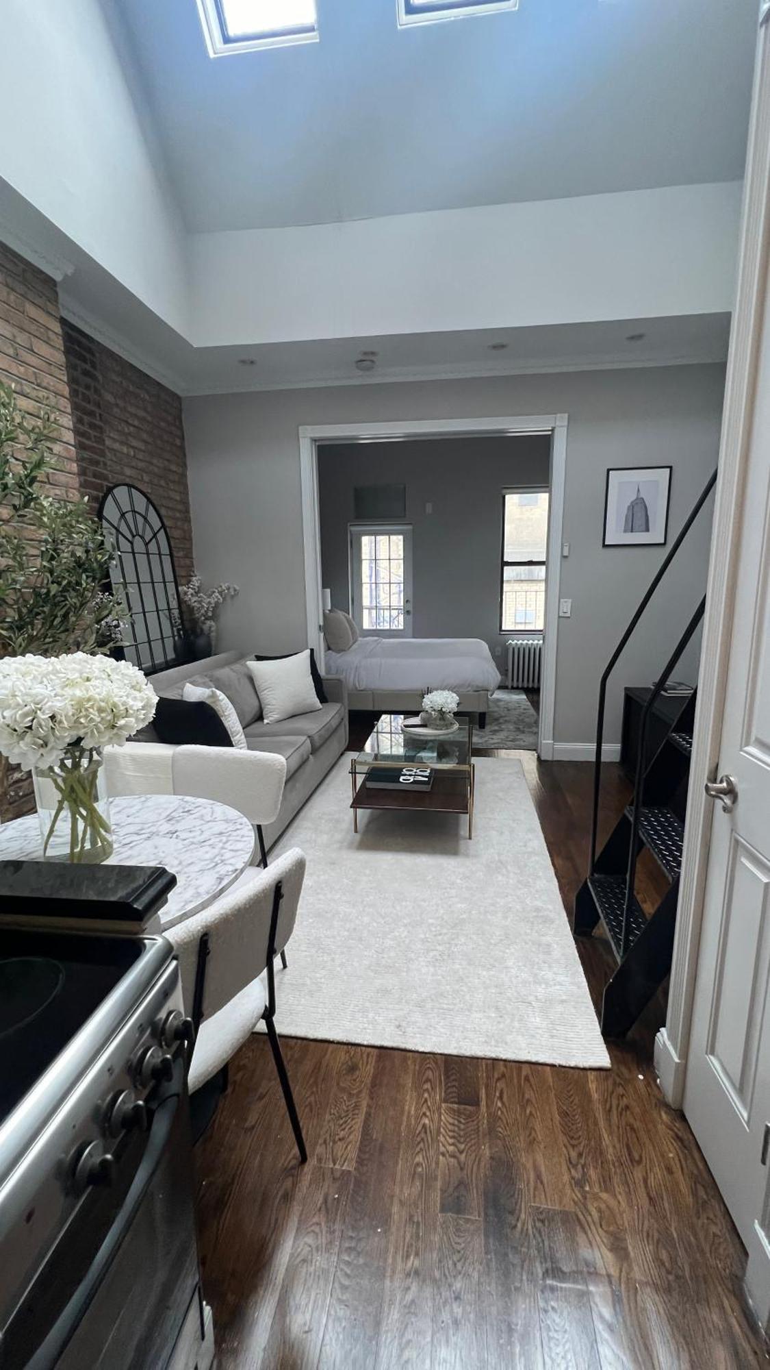 Appartamento Gorgeous Exposed Brick 1 Bedroom Private Roof Deck!