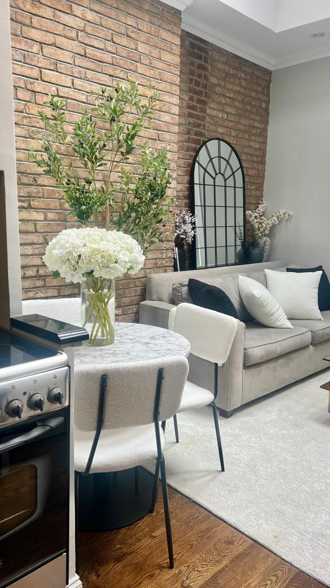 Appartamento Gorgeous Exposed Brick 1 Bedroom Private Roof Deck! New York